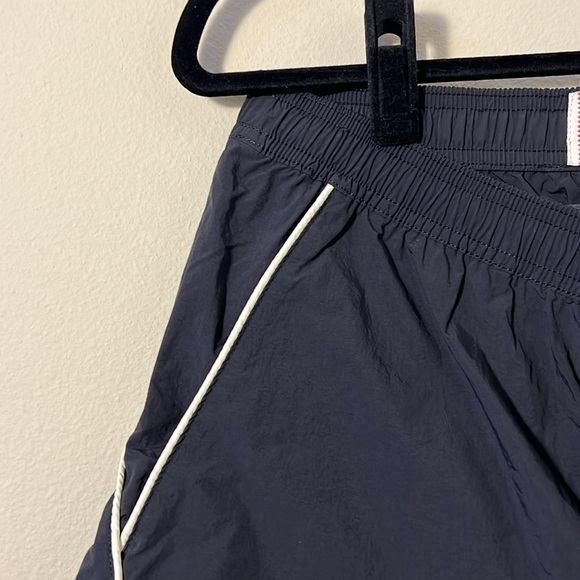 BDG Urban Outfitters Jess Nylon Track Short Size Small - Picture 4 of 7